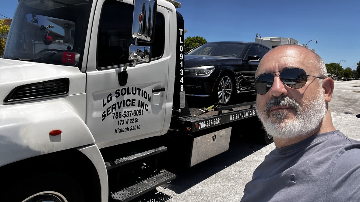 Supervisión de la recogida de un BMW 740i